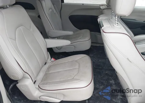 2018 Chrysler Pacifica Limited from USA, damaged, VIN 2C4RC1GG6JR356645